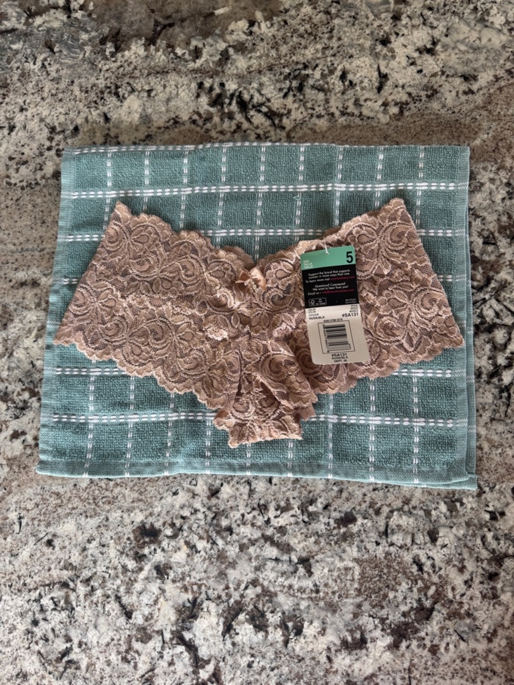 NWT Smart & Sexy Lace Cheeky Panty in Nude Size 5 (small)